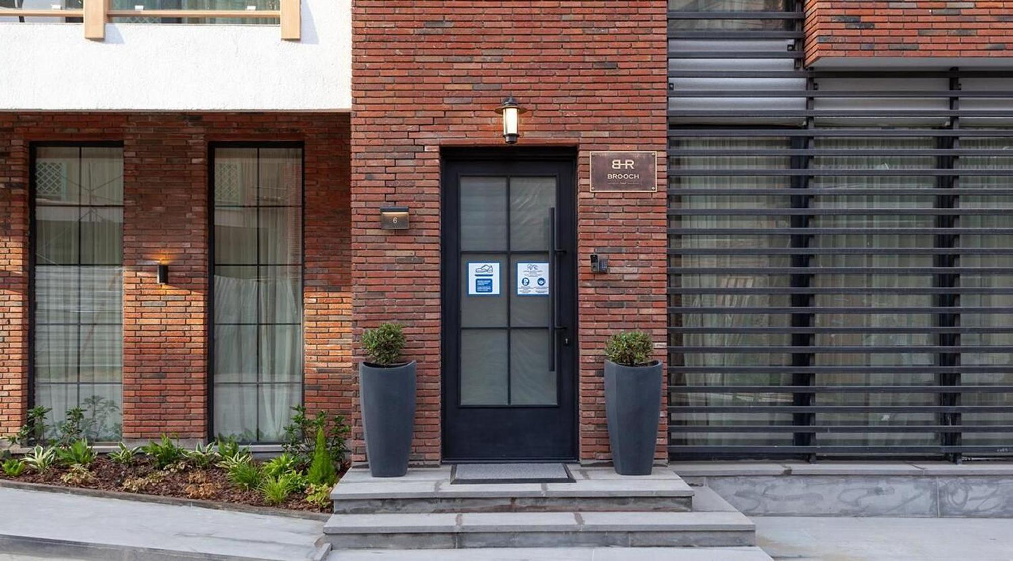 Brooch Boutique Hotel Tbilisi Exterior foto